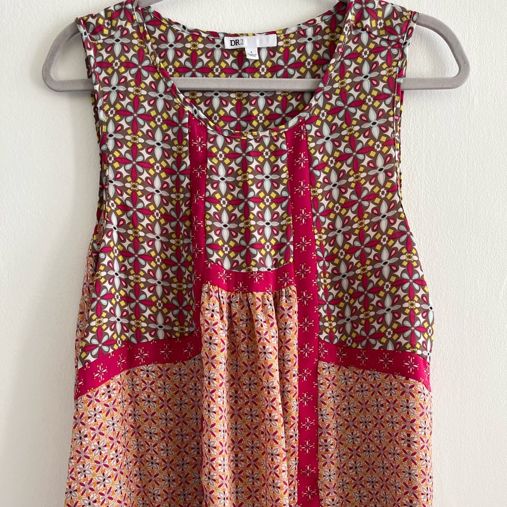 Sleeveless Blouse